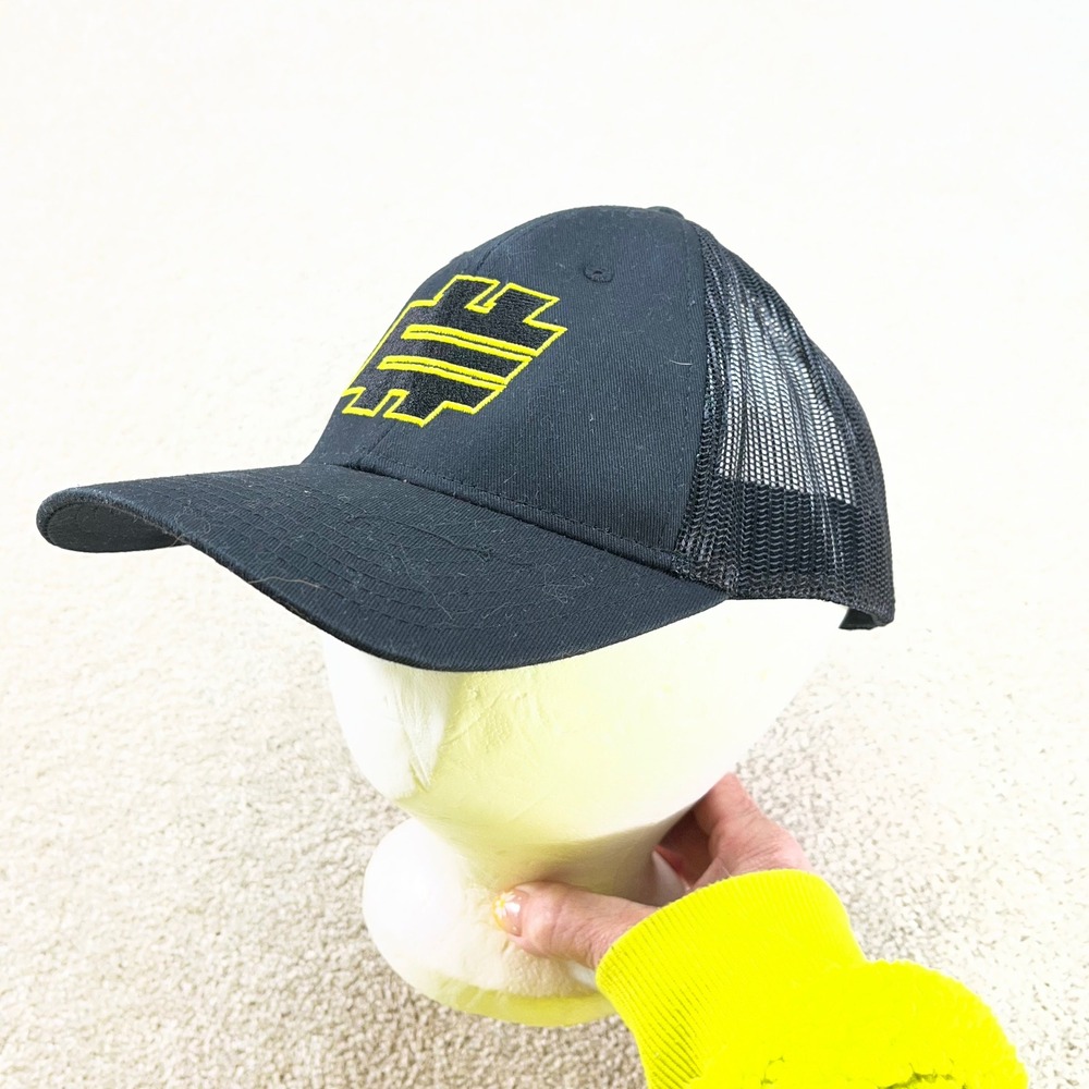 Outdoor Cap Trucker Hat Mens OSFM Black Yellow Logo Snapback Mesh Baseball Cap